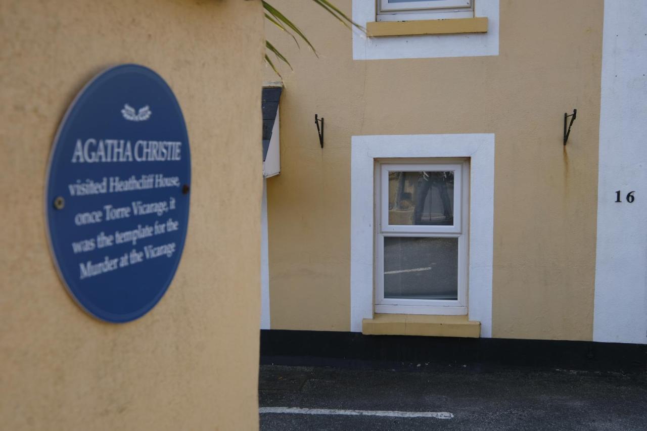 Heathcliff House B&B Exclusively For Adults Free Large Carpark 托基 外观 照片