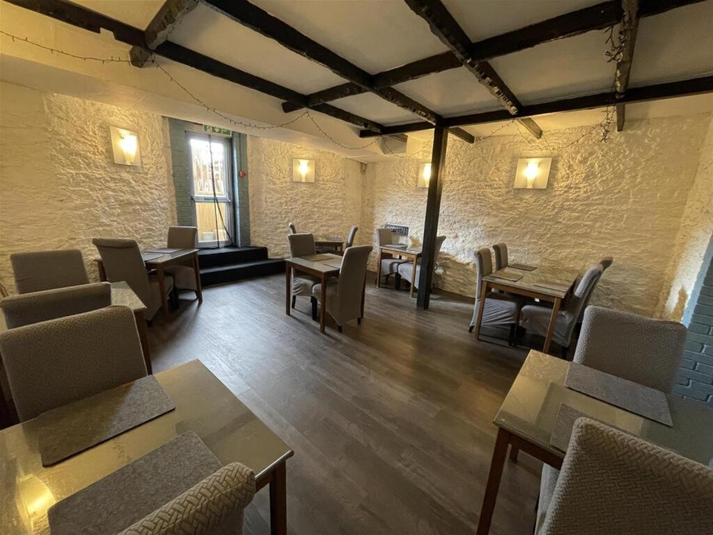 Heathcliff House B&B Exclusively For Adults Free Large Carpark 托基 外观 照片