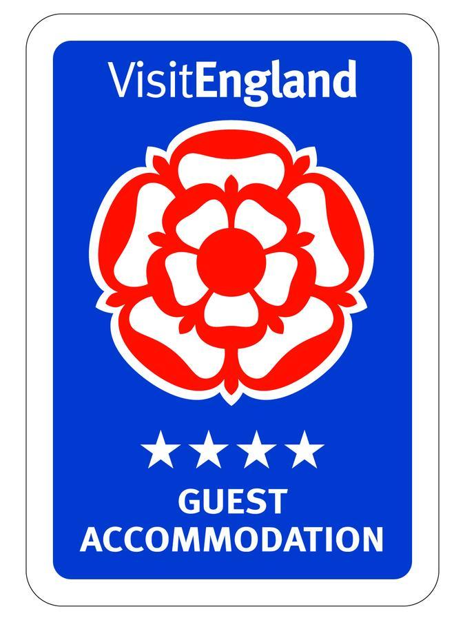 Heathcliff House B&B Exclusively For Adults Free Large Carpark 托基 外观 照片