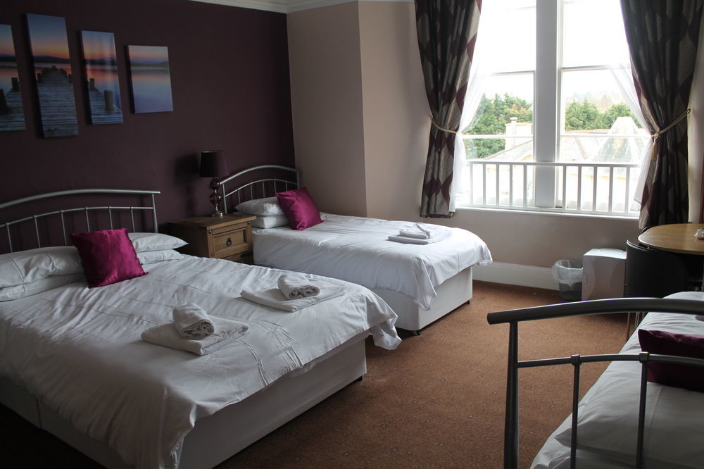 Heathcliff House B&B Exclusively For Adults Free Large Carpark 托基 外观 照片