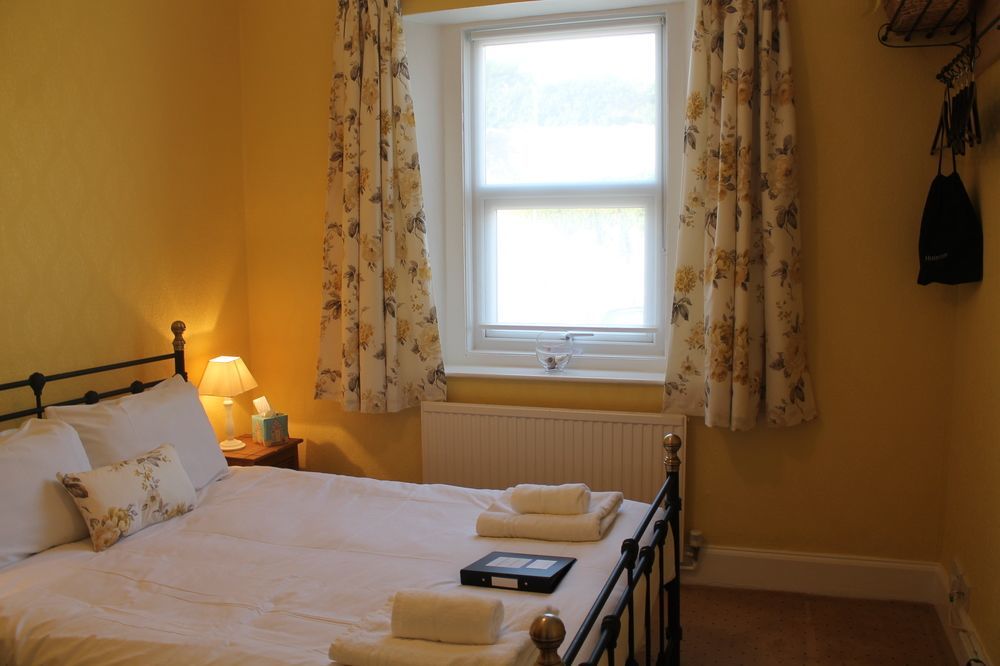 Heathcliff House B&B Exclusively For Adults Free Large Carpark 托基 外观 照片